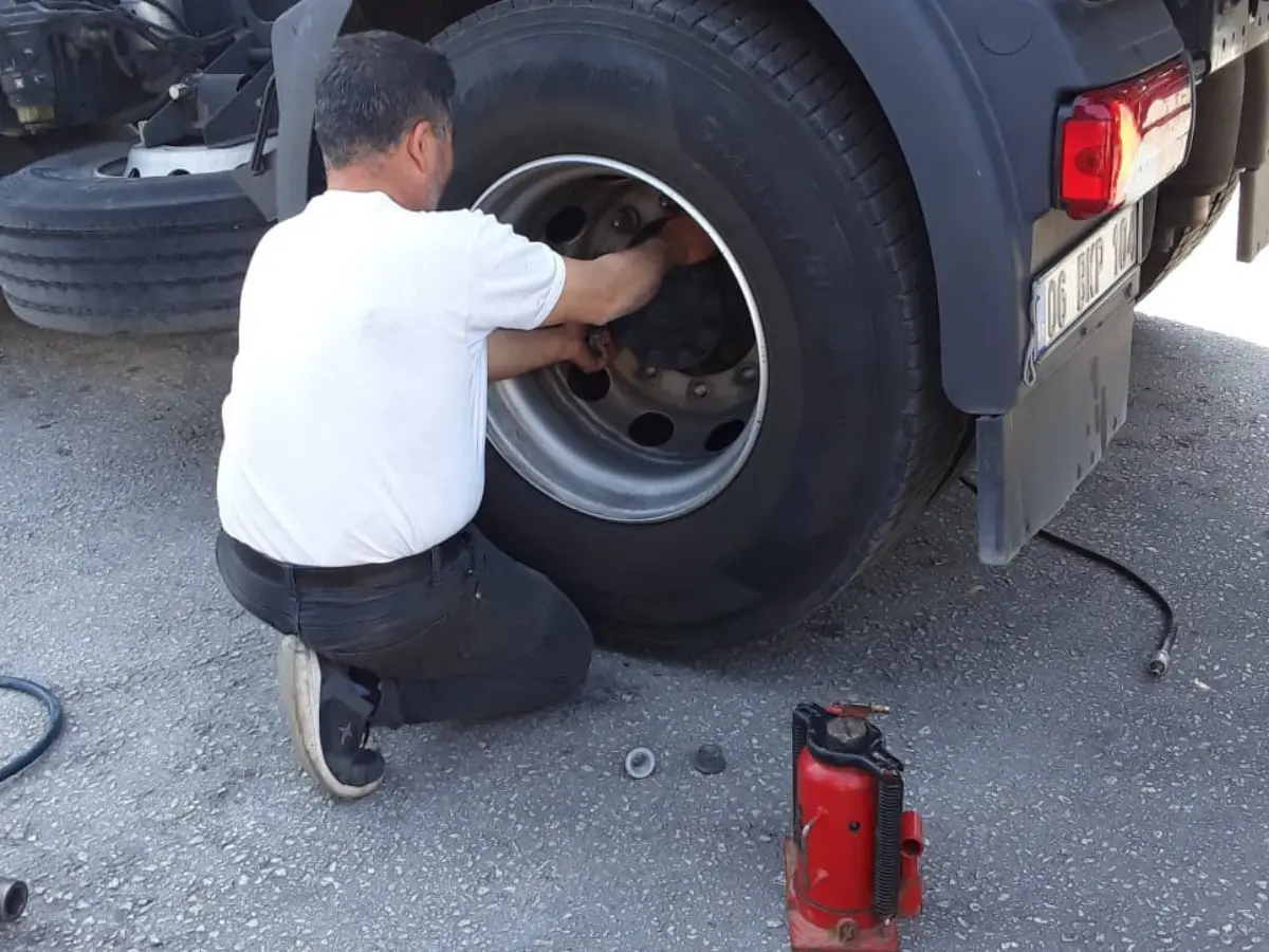 Kıbrıscık Oto Lastikçi